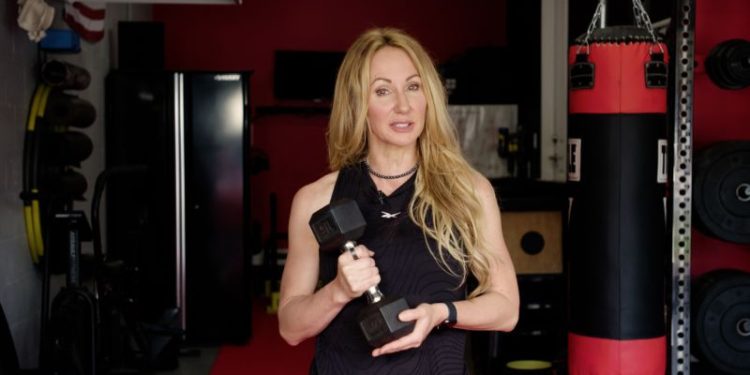 Stay motivated to work out by using mottos or mantras